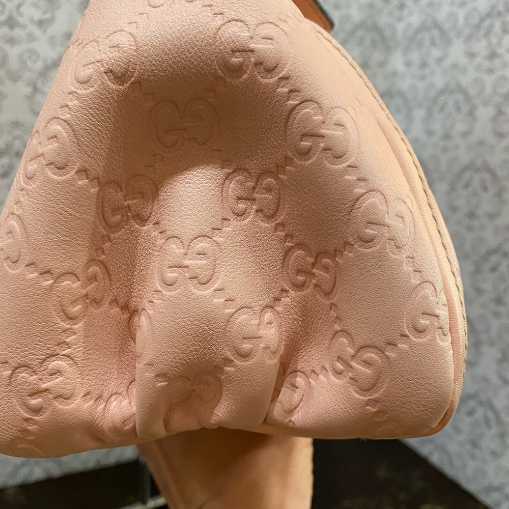 Gucci - Picture 5 of 15